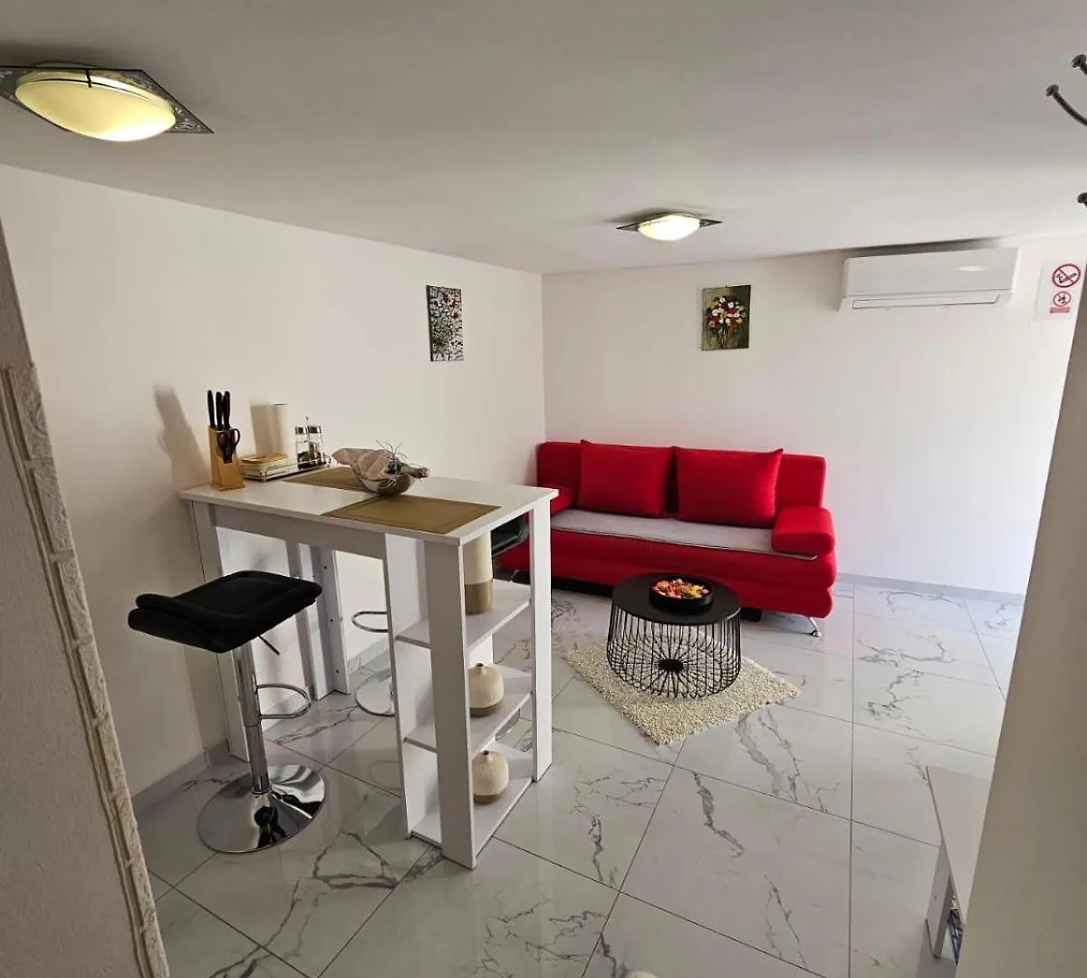 Apartment Apartmani Cesarica Trogir