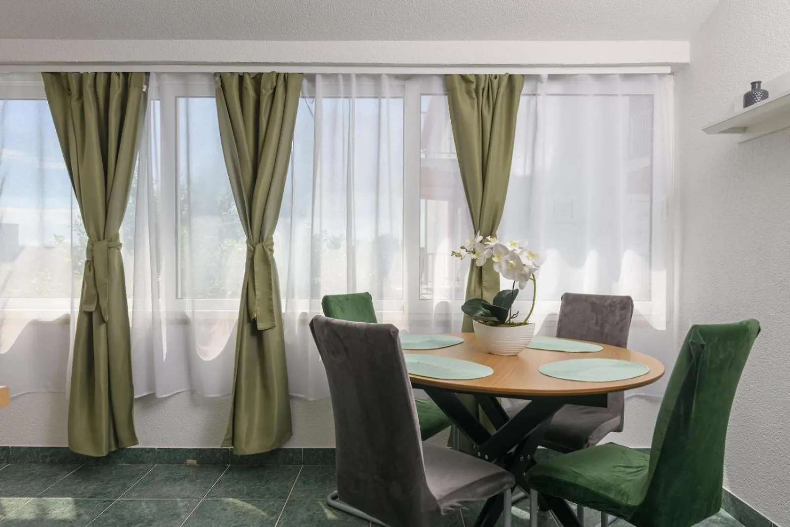 Apartment Apartmani Cesarica Trogir Croatia
